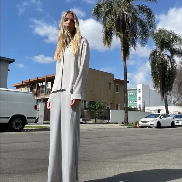 NWT Oak + Fort misty blue satin pants L - Picture 2 of 5